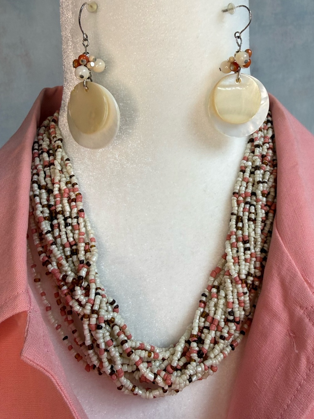 VTG - 19” - 20 Strands of Beads & Dangle Earrings! White, Conch Pink & Brown